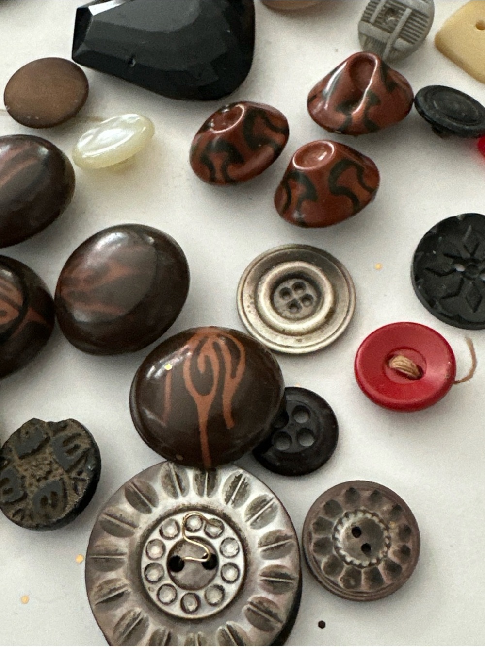 Lot Antique Bakelite Shell Coat Sewing Buttons Collection - Picture 7 of 16